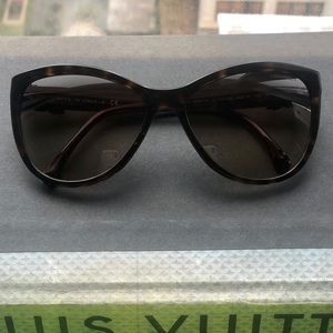Chanel Sunglasses - 5281Q/S5